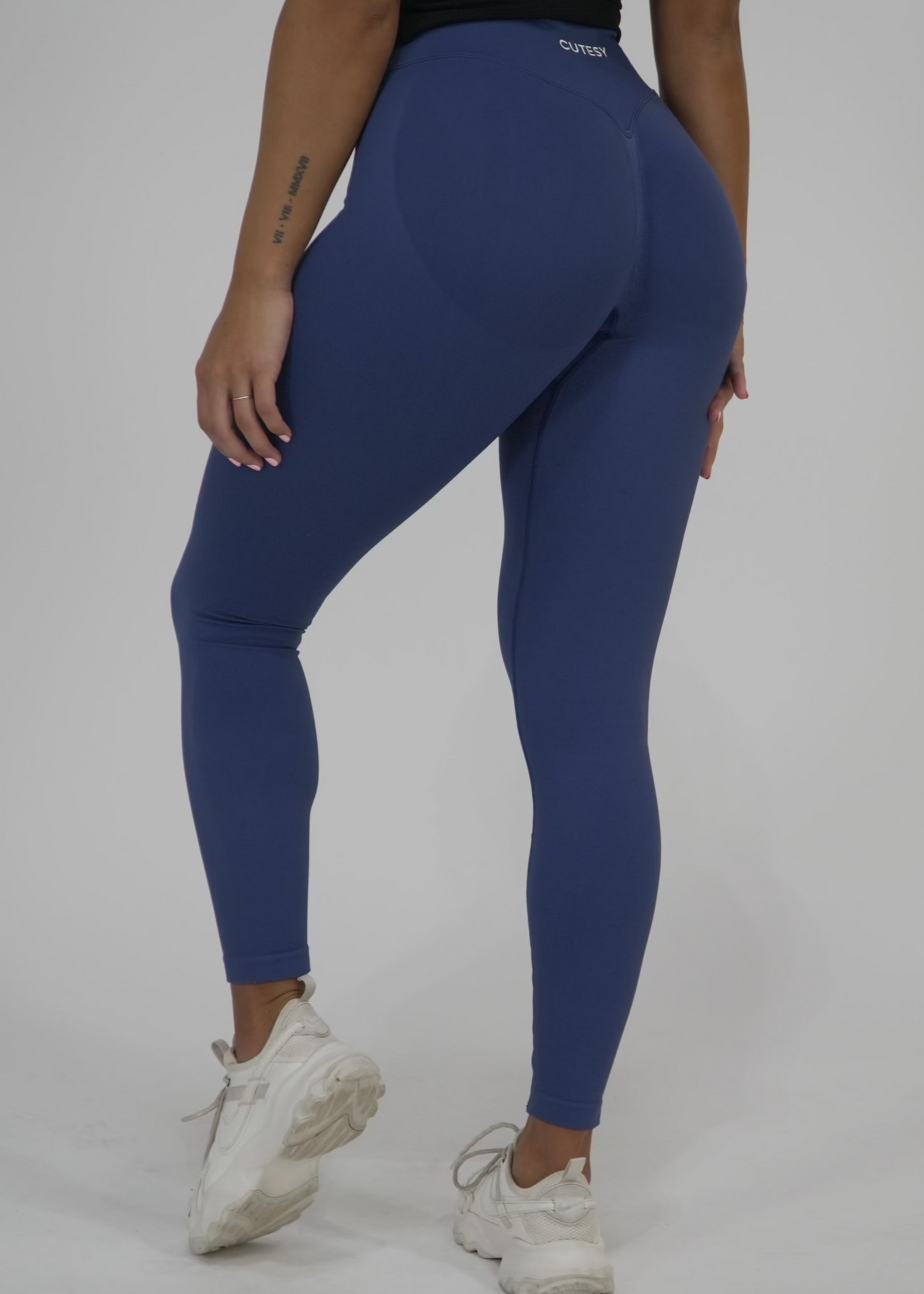 Stryve Leggings